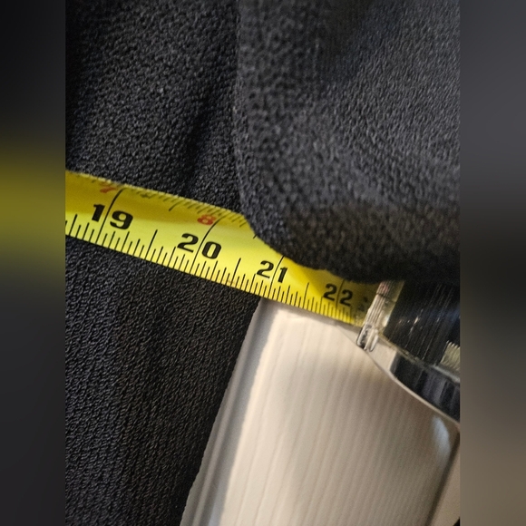 ST JOHN Basics Santana Knit Open Front Cardigan - Picture 7 of 7